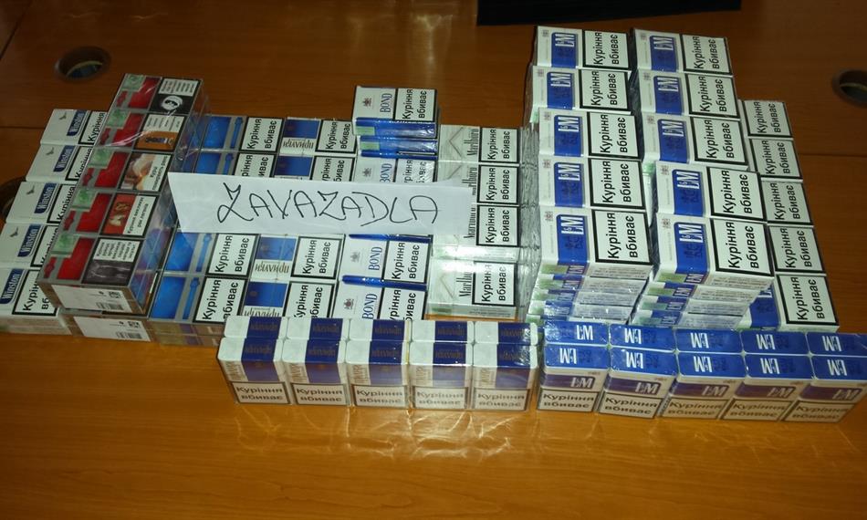 2015-5-26-109KONTRABAND BUS 2.jpg